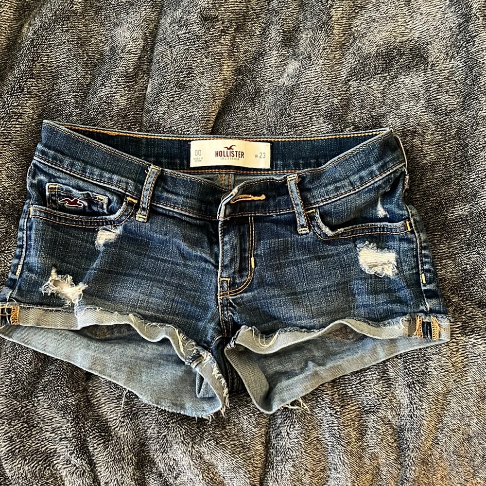 Hollister booty shorts